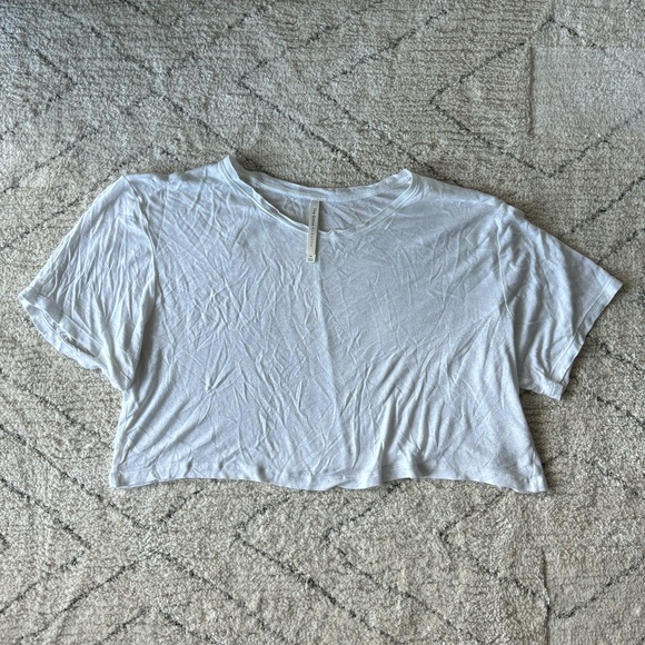 The Group by Babaton Foundation Cropped Linen Crew T-Shirt Medium White - Picture 2 of 5